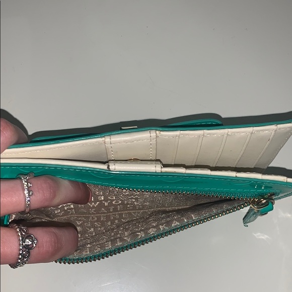 Kate Spade Wallet - Picture 5 of 5
